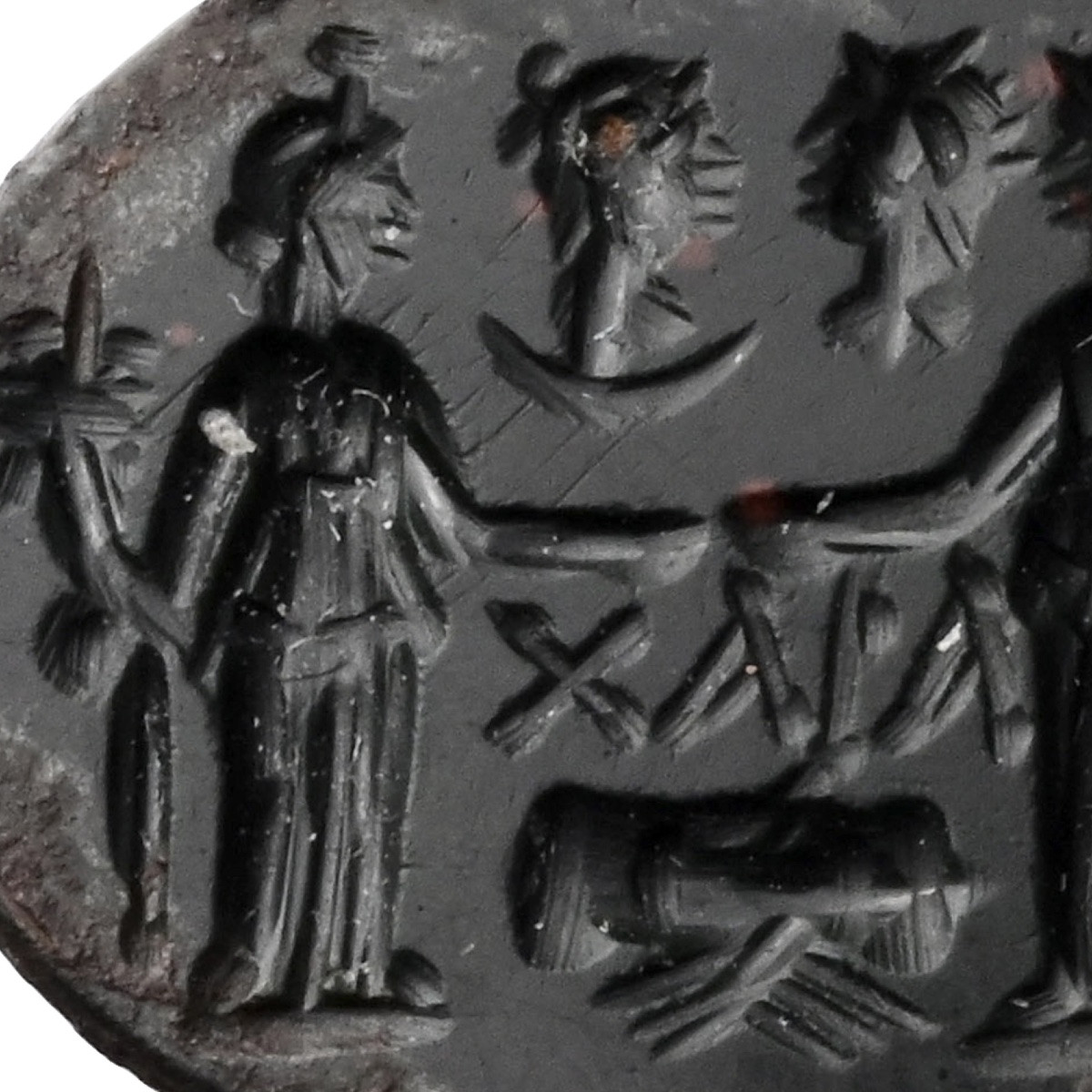 Bloodstone (heliotrope) Intaglio: Marriage Scene. Roman, 2nd–3rd Century A.d.-photo-2