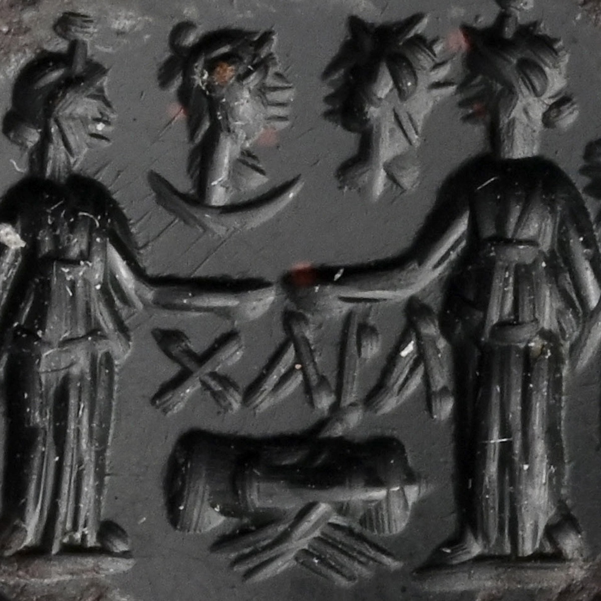 Bloodstone (heliotrope) Intaglio: Marriage Scene. Roman, 2nd–3rd Century A.d.-photo-4