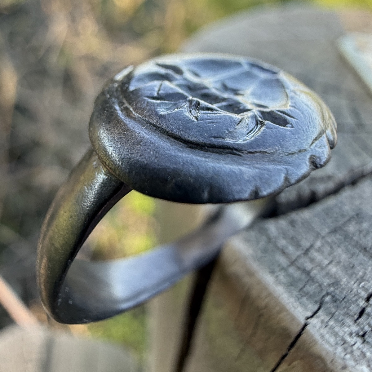 Ancient Silver Ring With An Intaglio Bucranium Motif. Roman, 4th–5th Century Ad.-photo-6