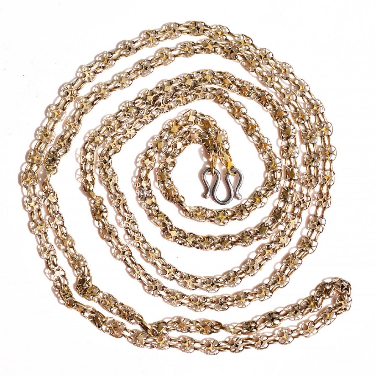 Long Vermeil Chain Composed Of Oval Filigree Links. Russian, 18th Century.