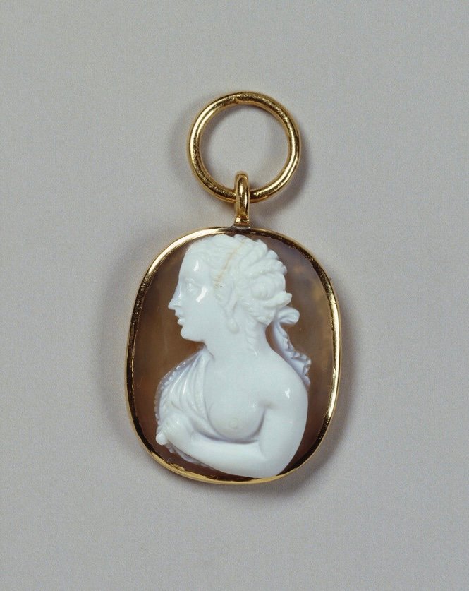 Gold Ring With An Agate Cameo Of Abundance Or Ceres. Italian, 16th Century.-photo-8