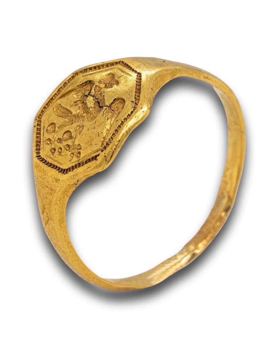 Chevalière En Or Fin Carat Gravée d'Un Faucon. Anglais, Début Du XVIIe Siècle. -photo-4