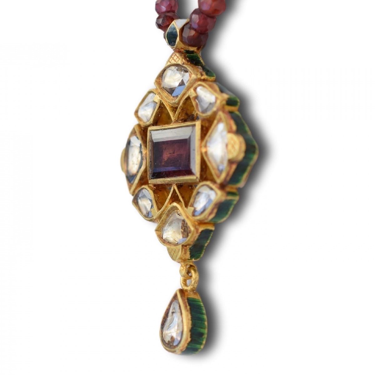 Enamel And Gold Pendant With Diamonds And A Table Cut Garnet. Indian, Circa 1900-photo-7