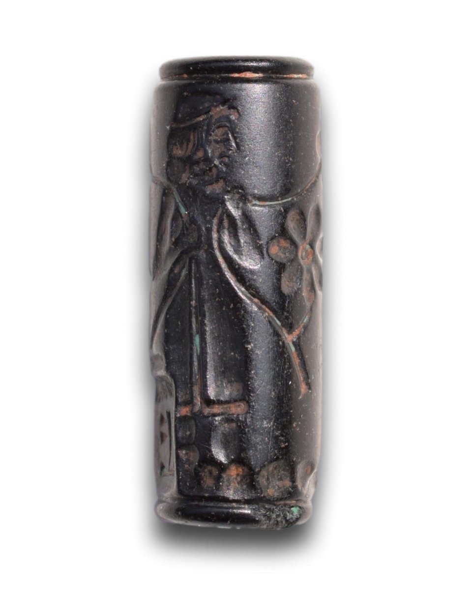 Mudstone Cylinder Seal. Late Uruk - Early Akkadian Period, Circa 3000 - 2300 Bc.-photo-1