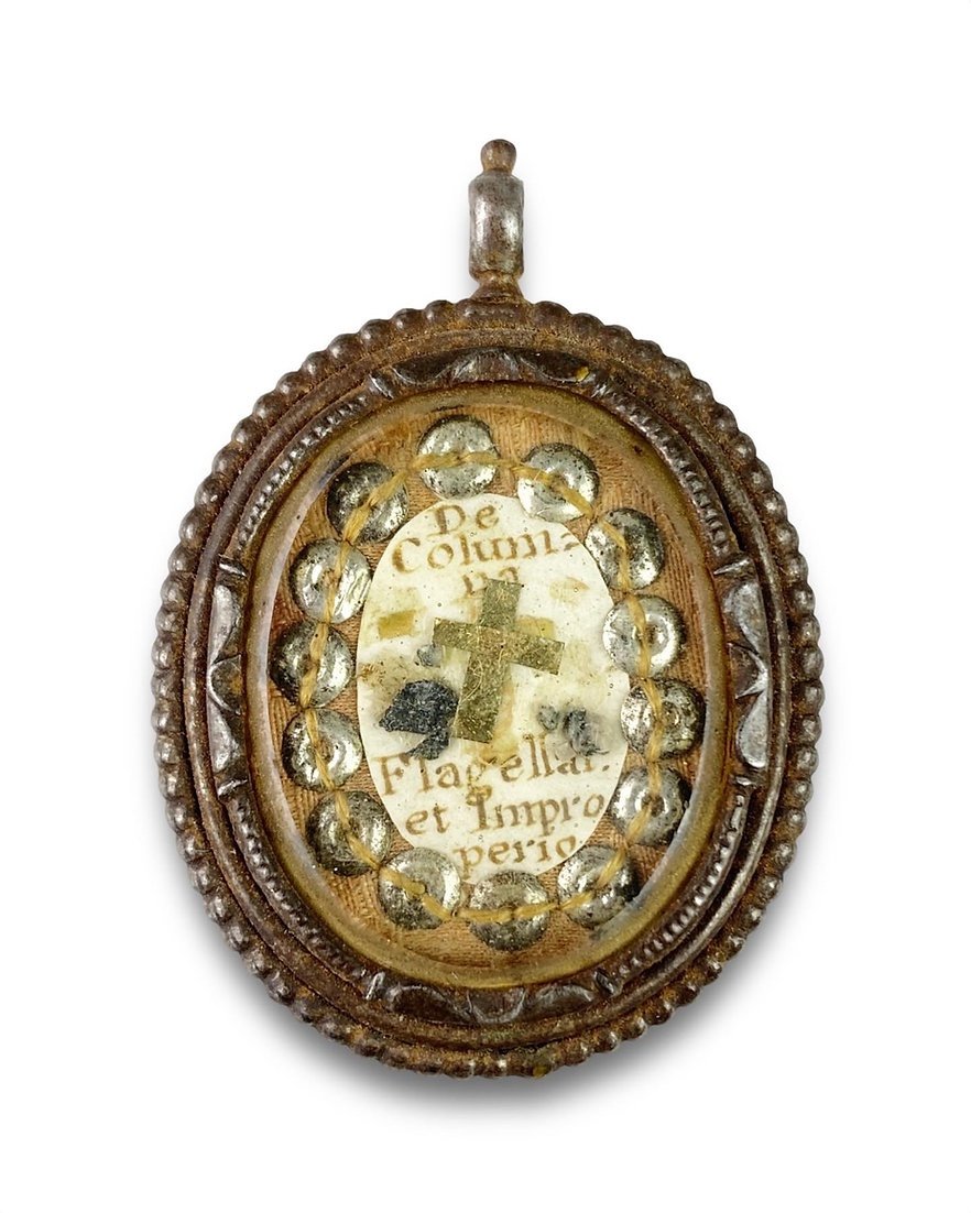 Steel Reliquary Pendant. Spanish, 17th Century.-photo-2