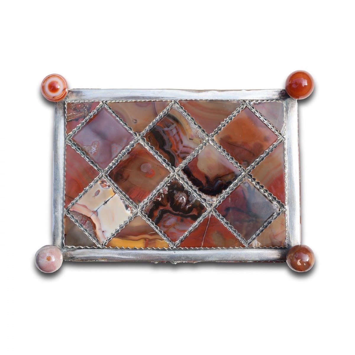 Silver Casket Set With Harlequin Panels Of Agate. German, 18th Century.-photo-5