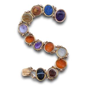 Grand Tour Gold Bracelet With Ancient Roman Hard Stone Intaglios.