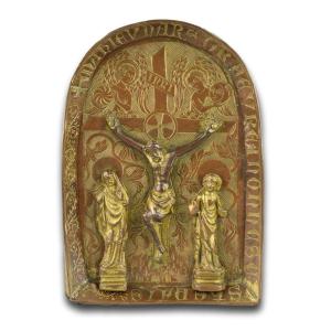 Engraved Copper-gilt Pax With The Crucifixion. French Or English, 15th Century.