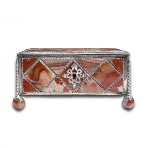 Silver Casket Set With Harlequin Panels Of Agate. German, 18th Century.