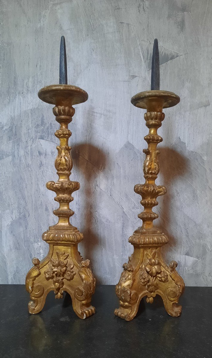 Pair Of 18th Century Italian Gilt Carved Wood Candlesticks 