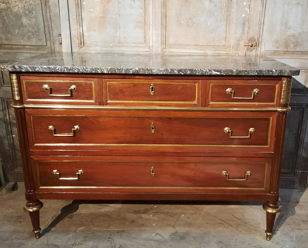Louis XVI Style Mahogany Chest Of Drawers 