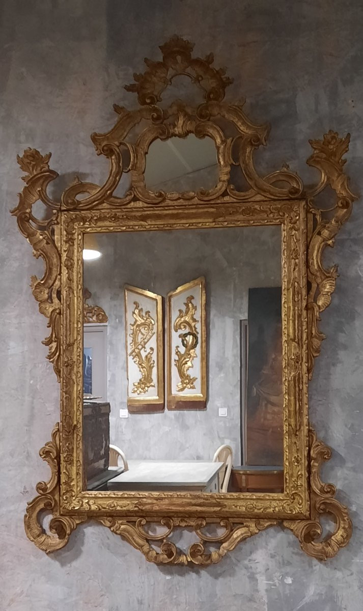 Grand miroir italien en bois sculpté de style rocaille-photo-1