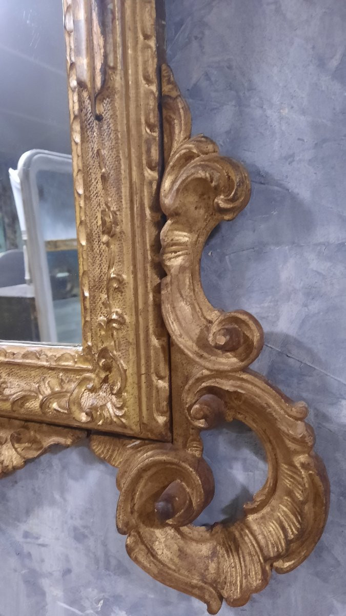 Grand miroir italien en bois sculpté de style rocaille-photo-2