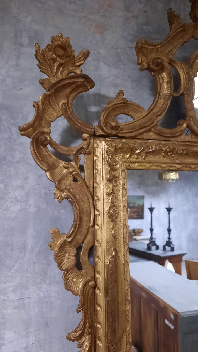 Grand miroir italien en bois sculpté de style rocaille-photo-4