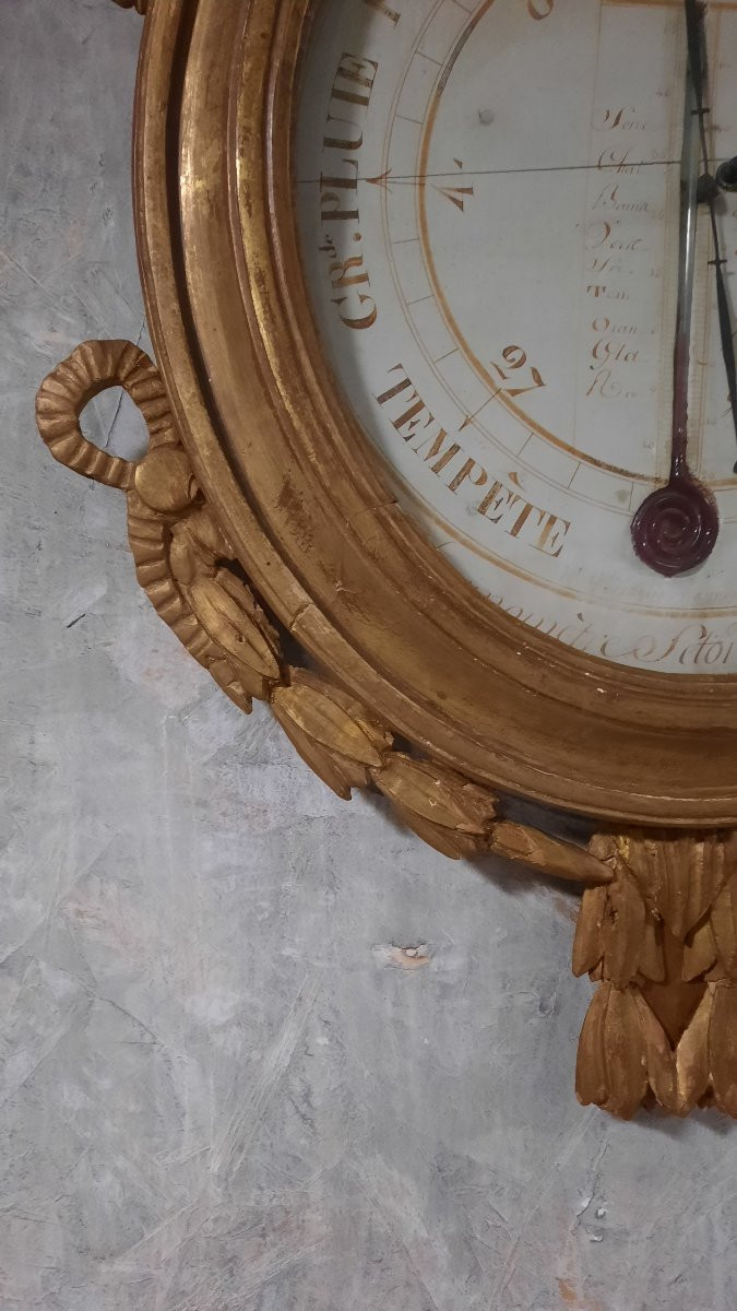 Baromètre en bois sculpté doré d'époque Louis XVI -photo-4