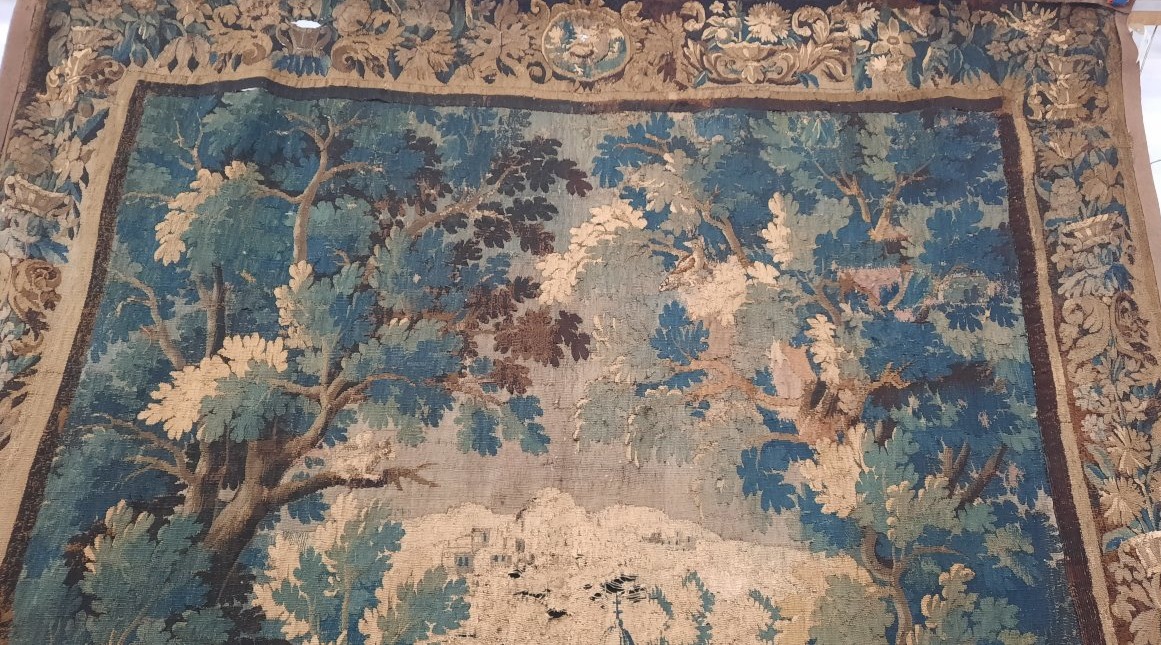  18th-century Aubusson Tapestry, "verde"-photo-2