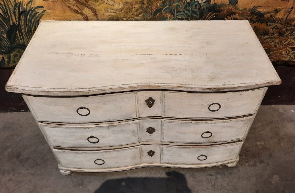 Commode à façade mouvementée 18ème siècle -photo-2