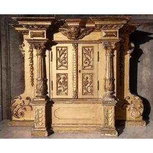 Tabernacle en bois sculpté et doré début 19ème siècle 