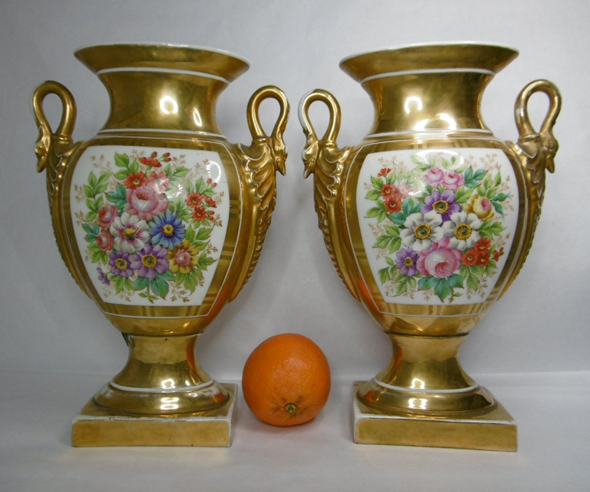 Paire de  Vases En Porcelaine De Paris Empire figurant l'Imperatrice Josephine & Pauline Bonaparte  d'Epoque XIXéme-photo-4