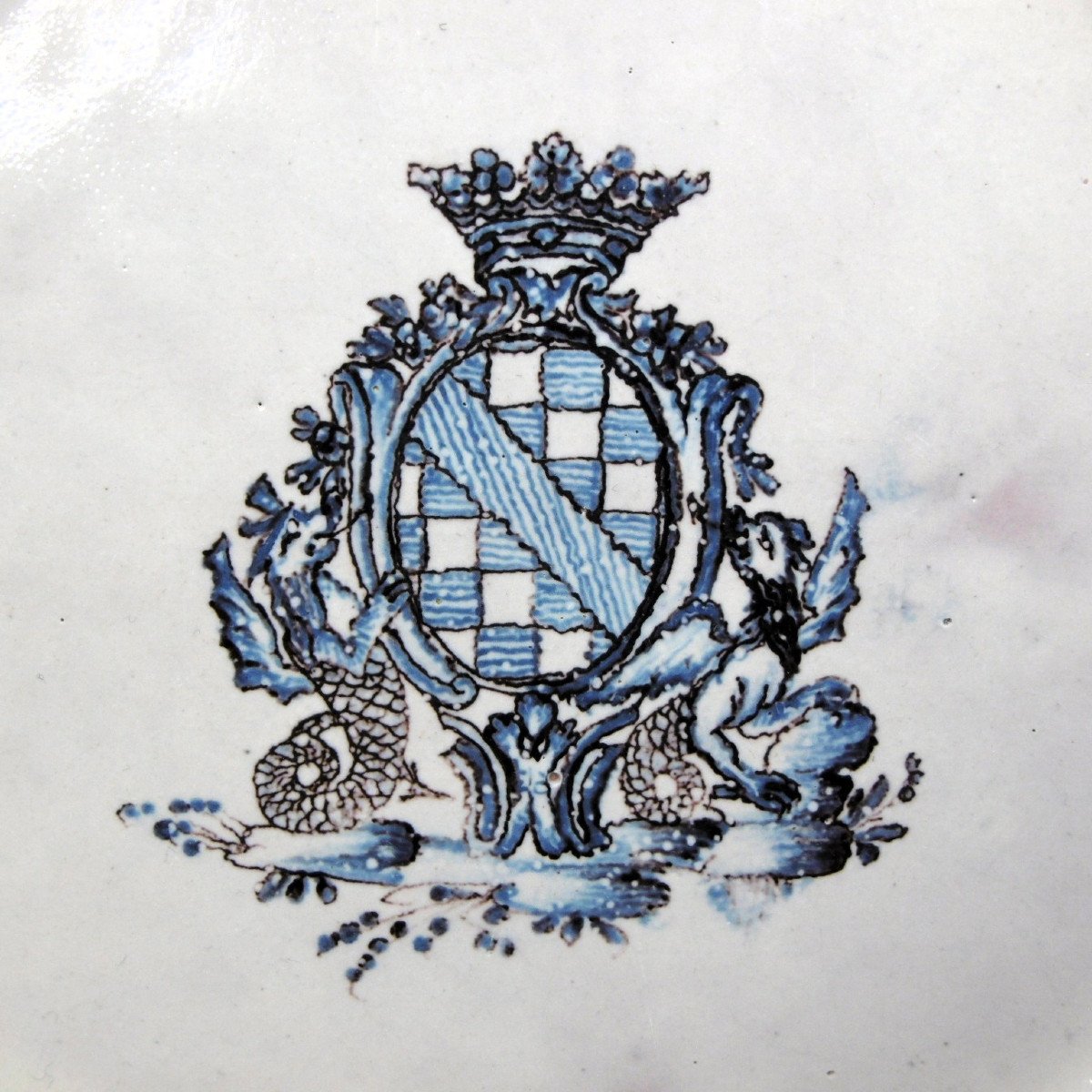 Montigny Plate Armory With The Arms Of The Marquis From The 18th Century-photo-2
