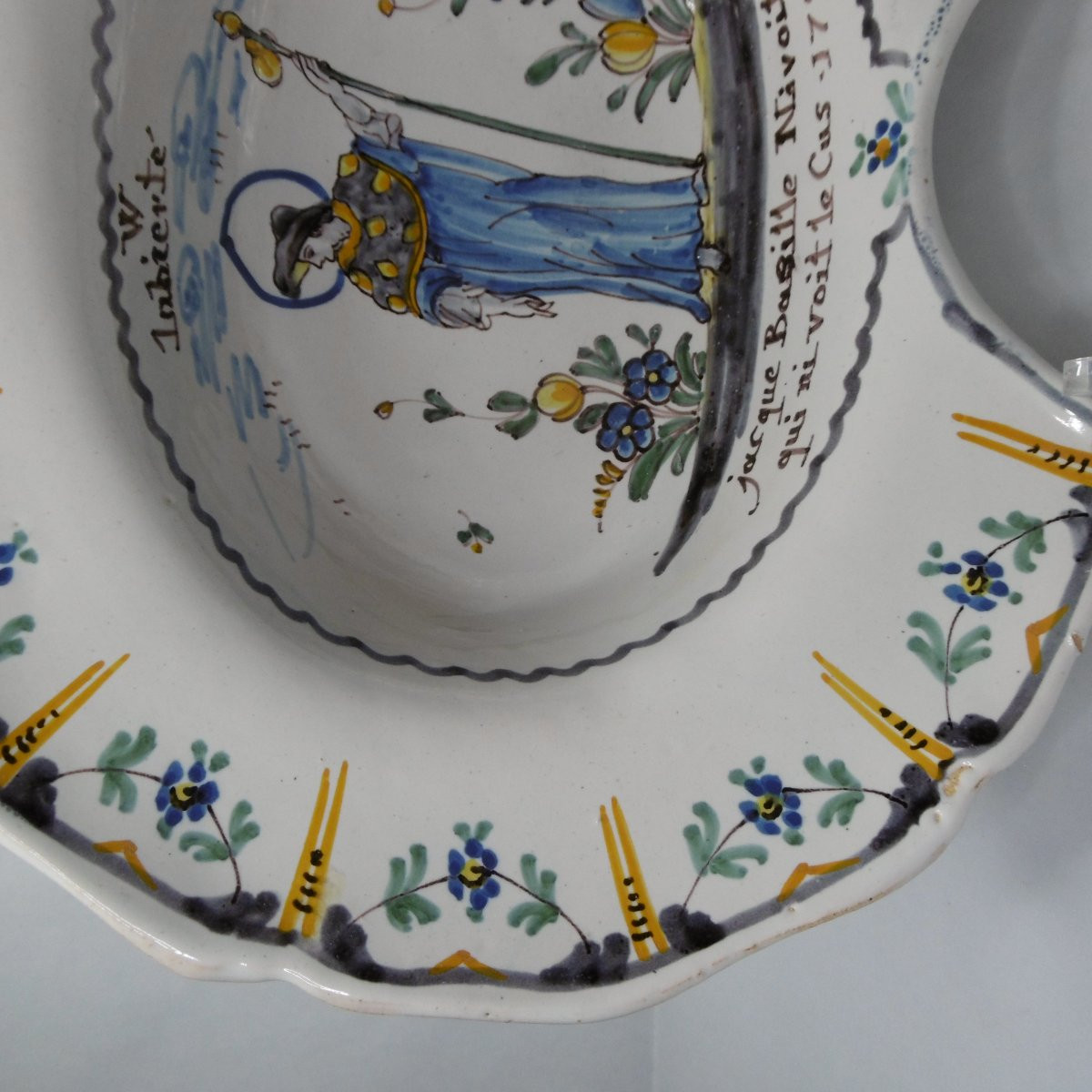 Faience De Nevers Barbier Revolutionnaire Patronymique Grivois Ep.xviiiéme-photo-3