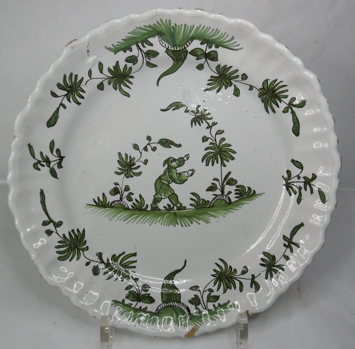Samadet Faience Plate In Green Camaieu, 18th Century