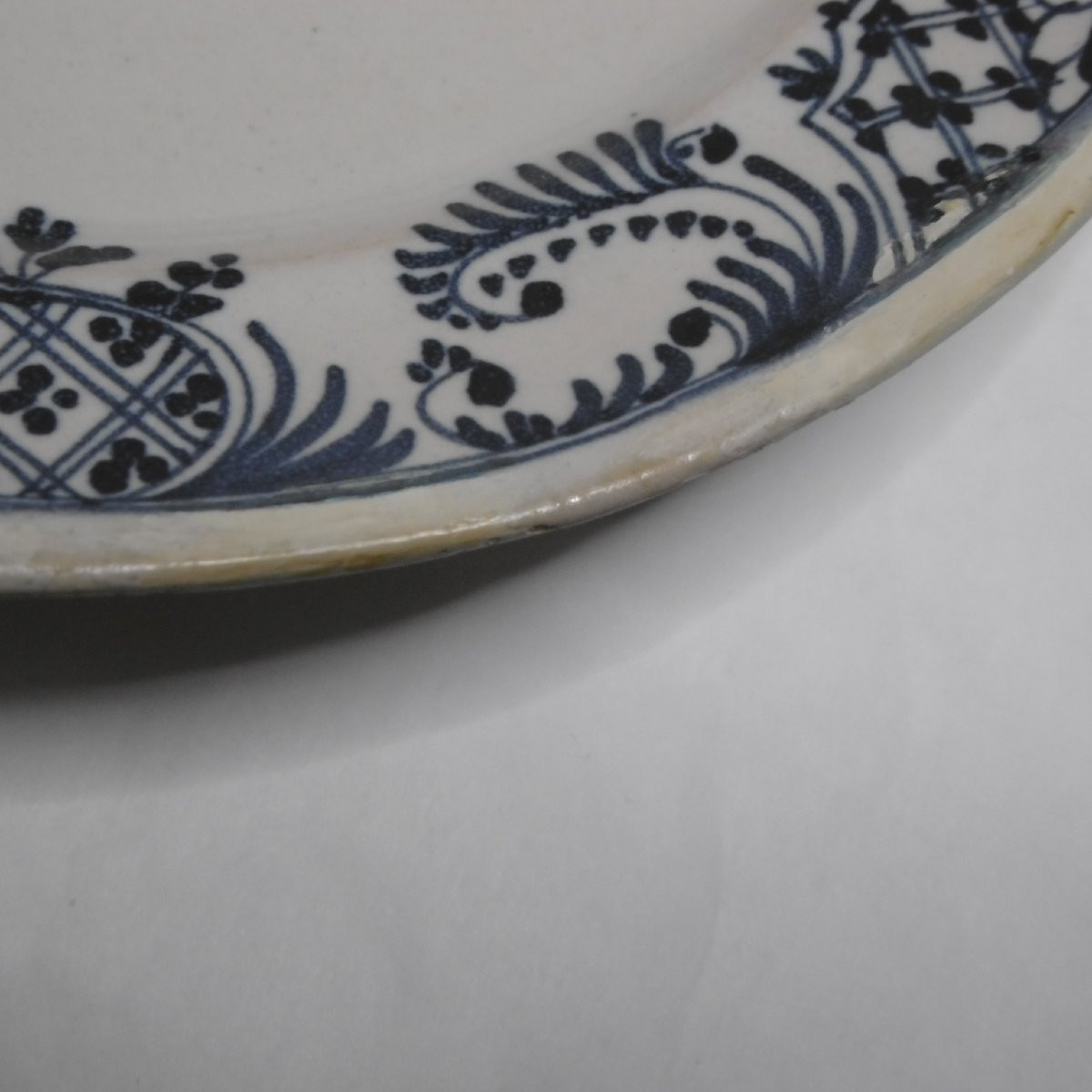 18th Century Soap Plate Marked With Globe-photo-4