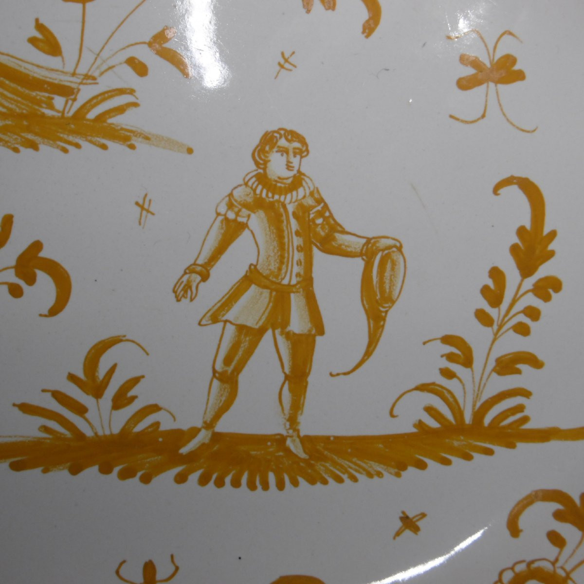 Moustiers Earthenware, Large Platter (44cm), 18th Century-photo-4