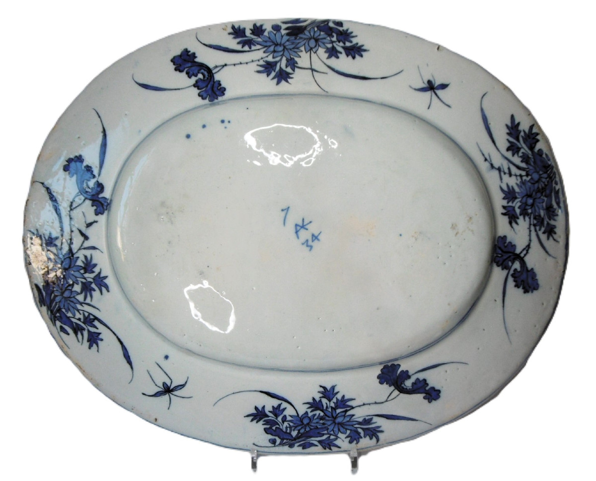 Large Delftware Platter (56.5 Cm) Marked Ak For Adriaen Kocks, Late 17th Century -photo-3