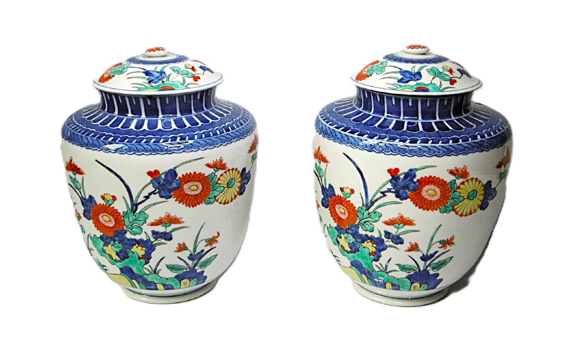Pair Of Imari Kakiemon Style Porcelain Vessels,paris, XIXth Century Production,marked-photo-2