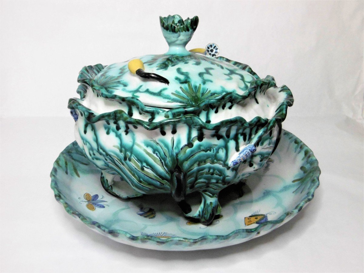 Terrine En Faience De Bruxelles Mombaert d'Epoque XVIIIéme Siecle
