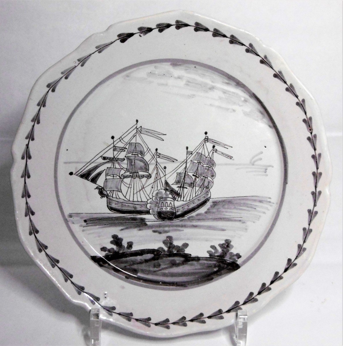 Assiette Revolutionnaire En Faience De Nevers d'Epoque XVIIIéme Heitschell n°365