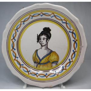 Faience  De Nevers Ou Quimper Assiette Au Portrait De l'Imperatrice Josephine d'Epoque XIXéme 