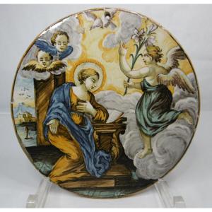 Castelli Earthenware Plate Decorated With The Annunciation Period Early 18th Century