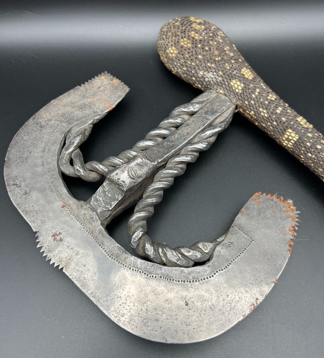 Special And Ancient African Ax From The Songye Tribe Of Congo - Early 20th Century-photo-4