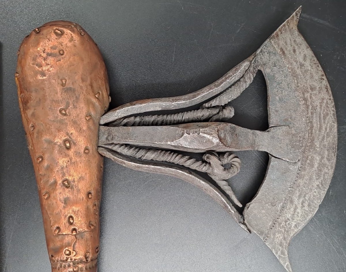 Beautiful African Axe From The 'songye' Tribe From The Belgian Congo - Early 20th Century-photo-1