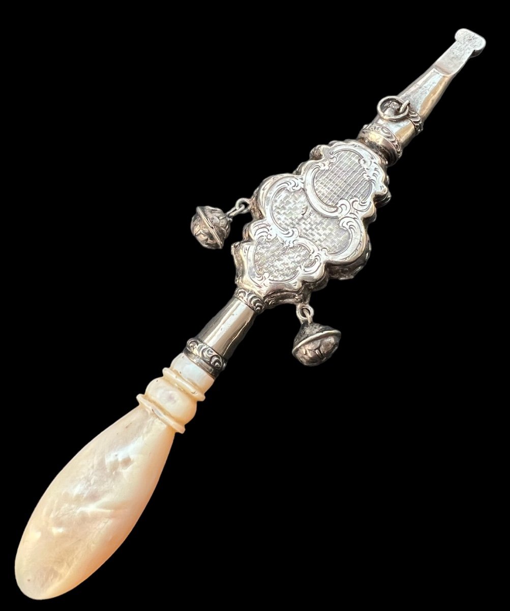 Baby Whistle Rattle In Sterling Silver & Mother-of-pearl Mancheo (napoleon III) - Early 19th Century-photo-2