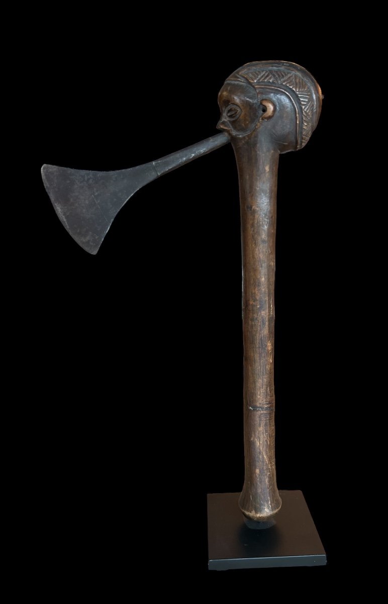 Rare African Ax From The 'suku' Tribe Of Congo - Africa - Early 20th Century
