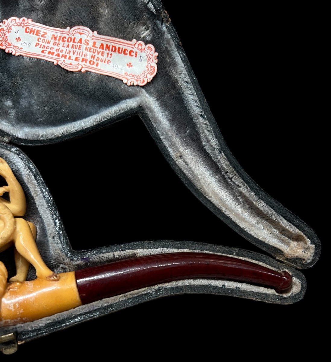 Pipe Tabac En écume De Mer Avec Ambre Et Etui ‘ Femme Avec Cygne’ - Belgique - Début 20e Siècle-photo-4