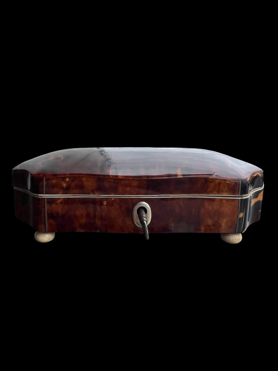 Tortoiseshell Box With Key - English - 19th Century-photo-2