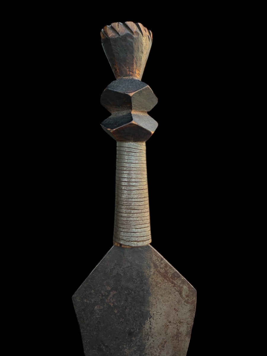 Couteau/épée Africain De La Tribu ‘lese’ Du Congo - Afrique - Début 20e Siècle-photo-1