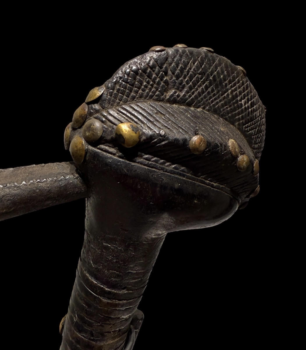 Hache/herminette africaine de la tribu ‘Mbala’ du Congo - Afrique - fin du 19e siècle-photo-1