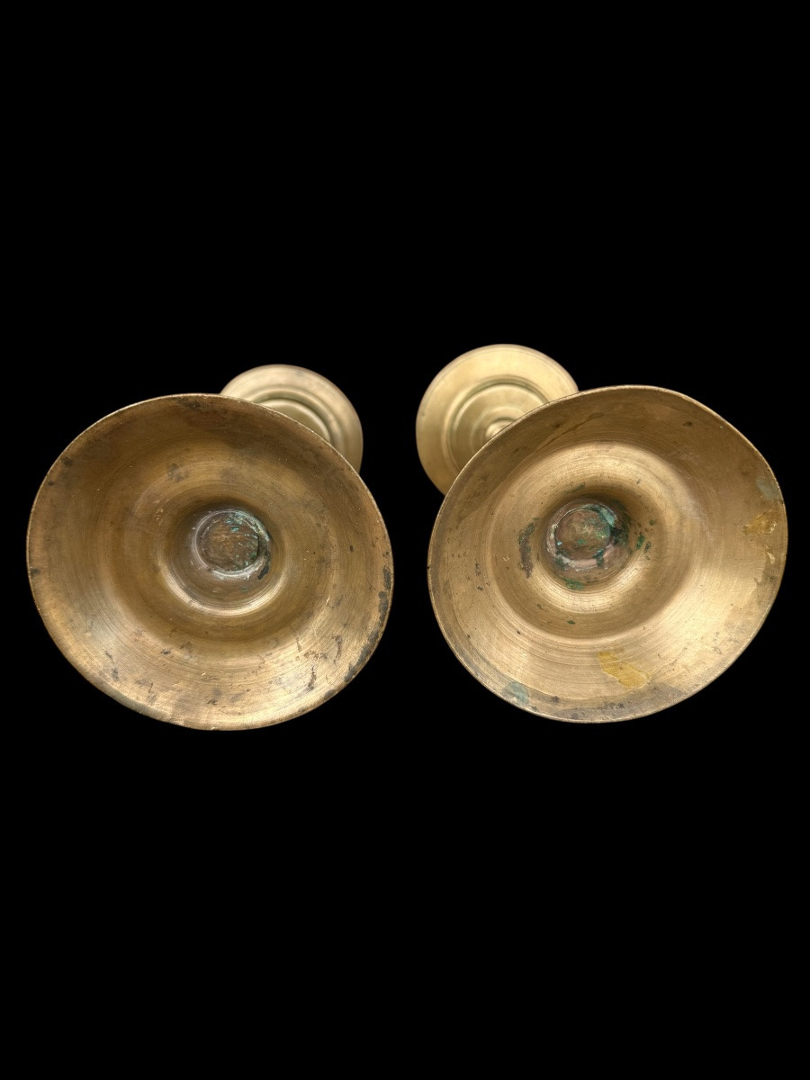 Petite paire de piques cierges/bougeoirs en bronze - Italie/France - 17e siècle-photo-4