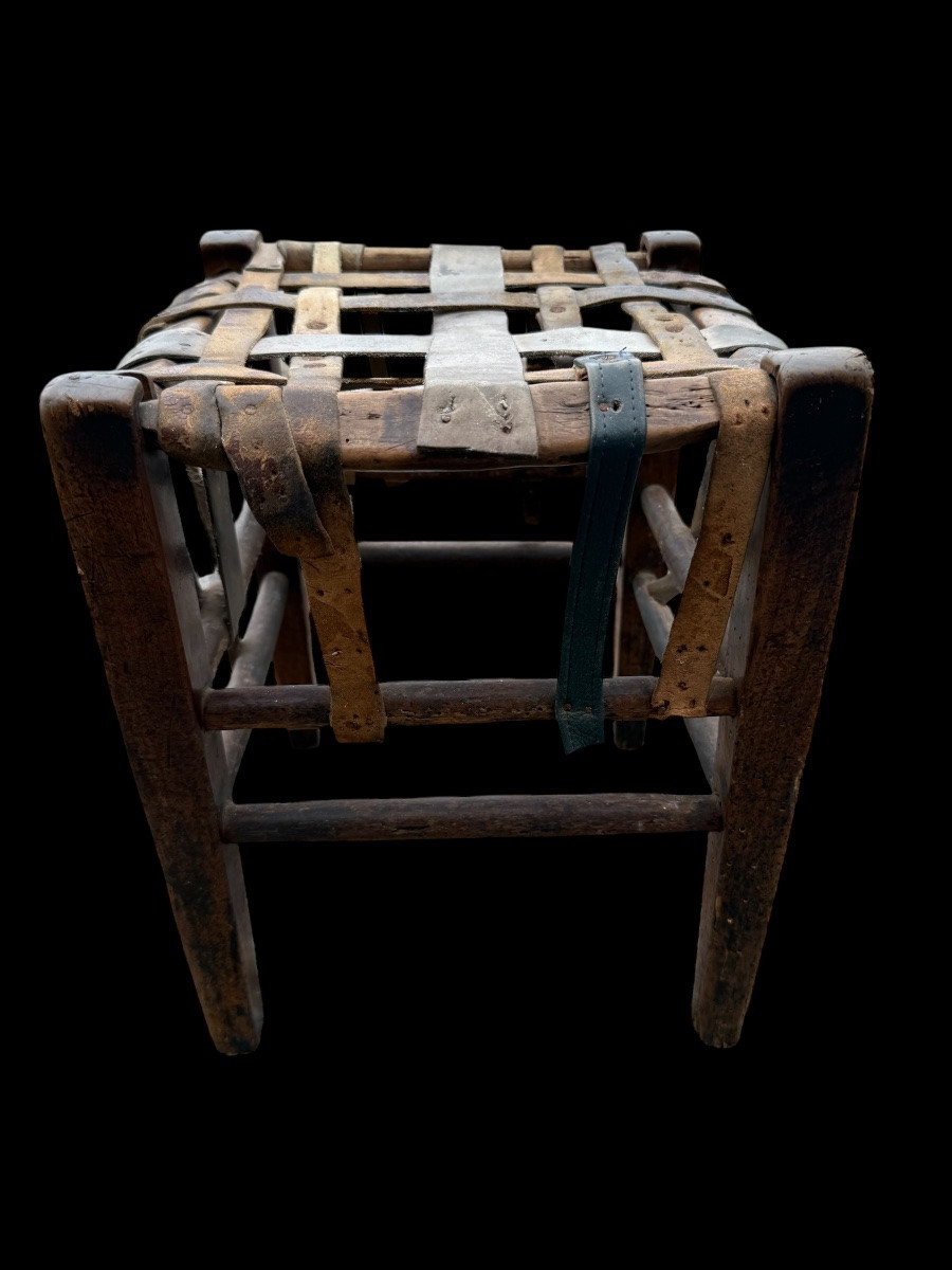 Tabouret/siège en bois et cuir en art populaire - européen - 19e siècle-photo-2