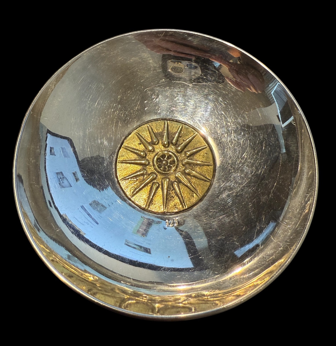 Vide poche en argent massif avec medaillon en laiton design - 20e siècle