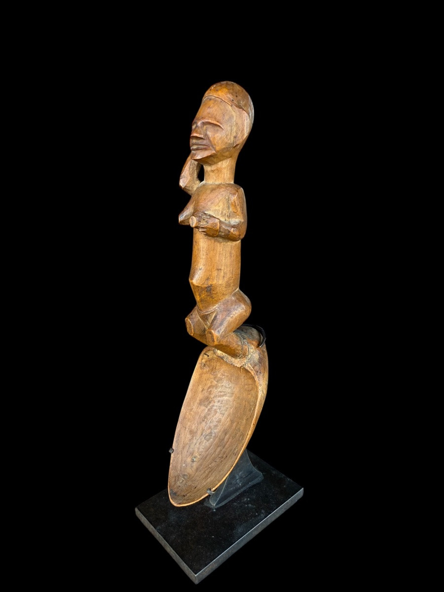 Cuillère africaine fémine de la tribu ‘Bembe’ du Congo - Afrique - début 20e siècle-photo-2