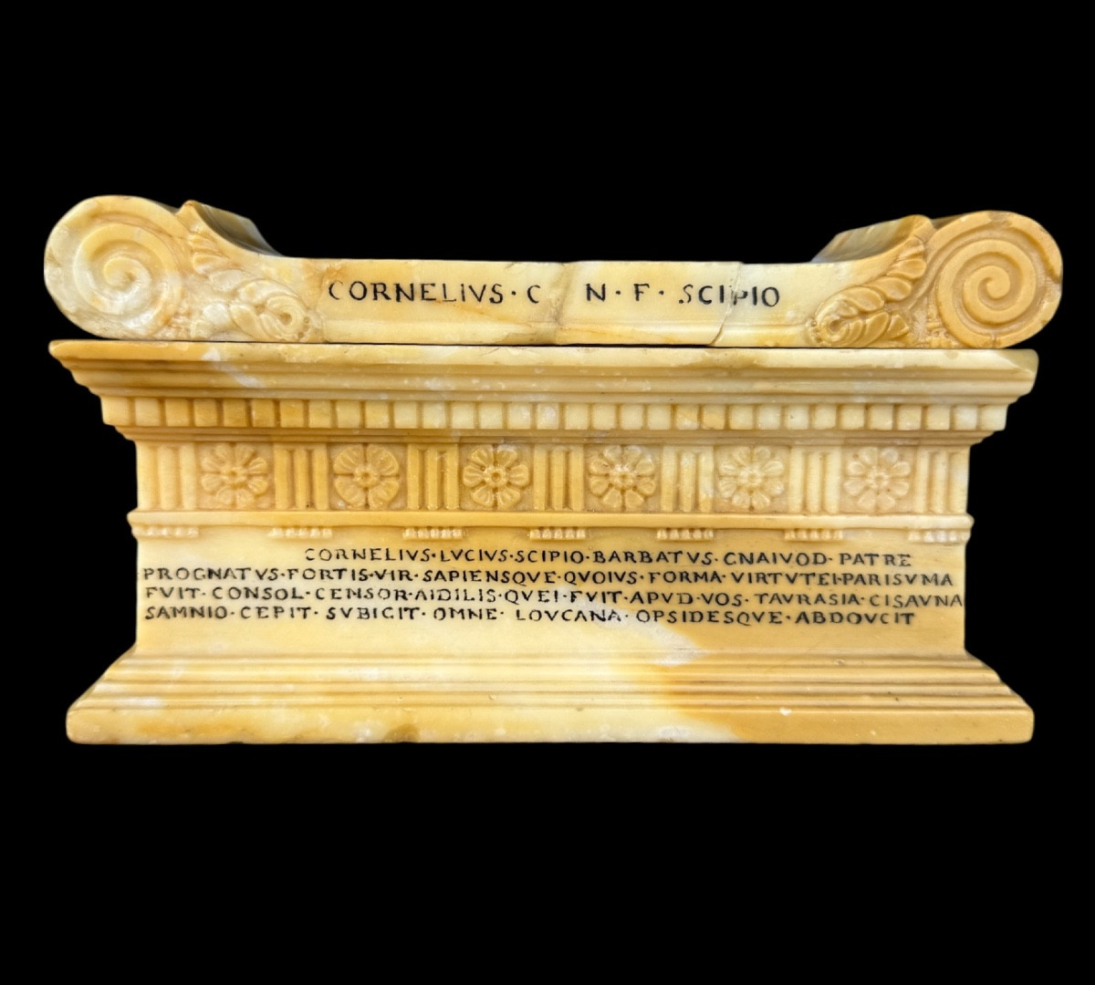 Siena Marble Model Of The Tomb Of Scipio (grand Tour) - Italian - 19th Century