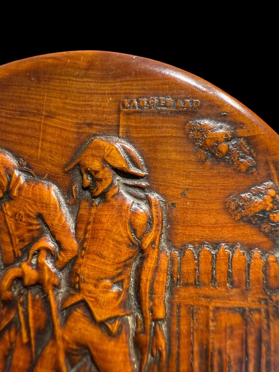 Boîte tabac/tabatière en bois pressé ‘Les Invalides en Goguette’ - France - début 19e siècle-photo-1
