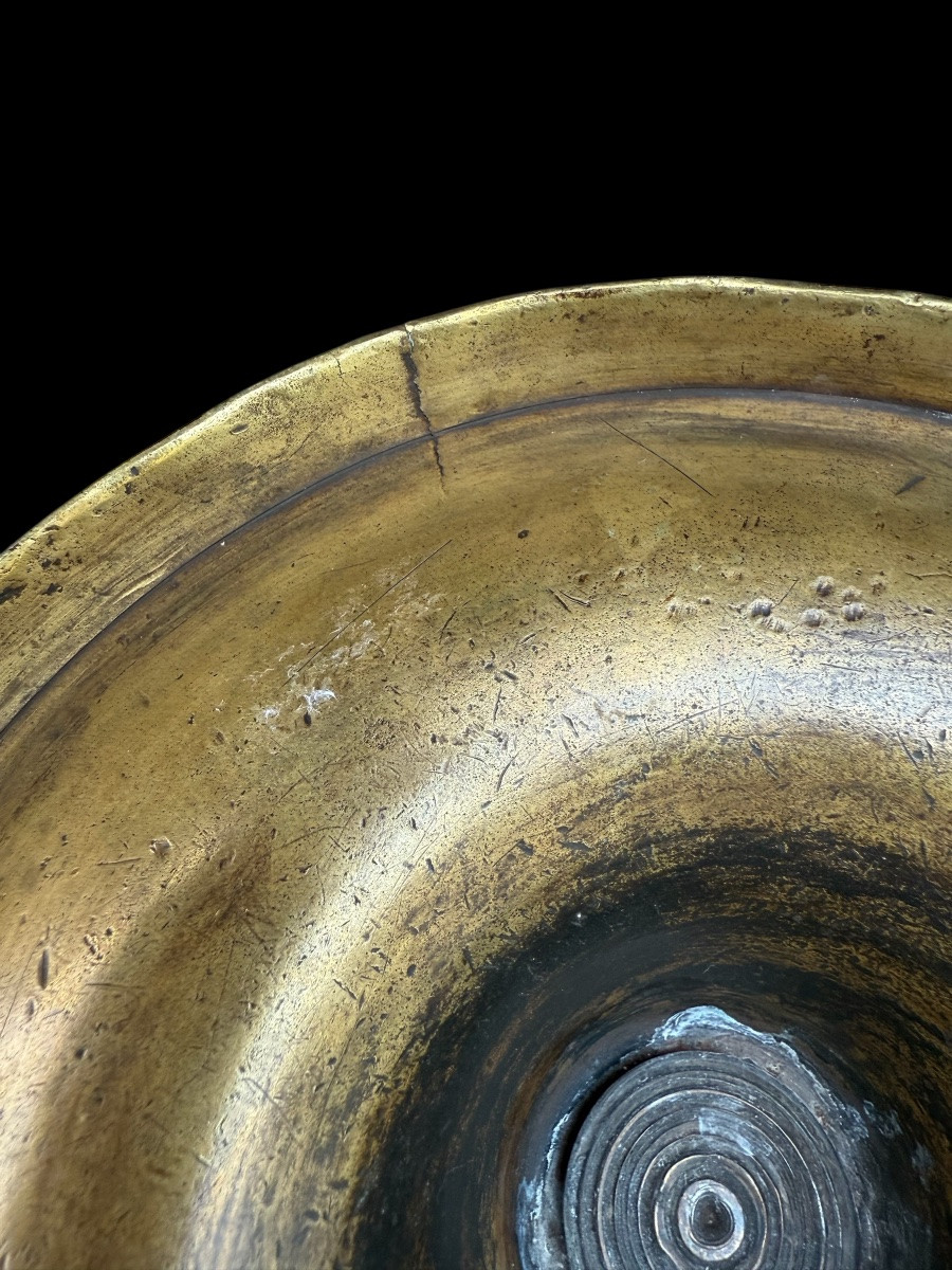 Grand bougeoir en bronze ‘Franco-Flamand’ période Renaissance - Flandres - début 16e siècle-photo-6