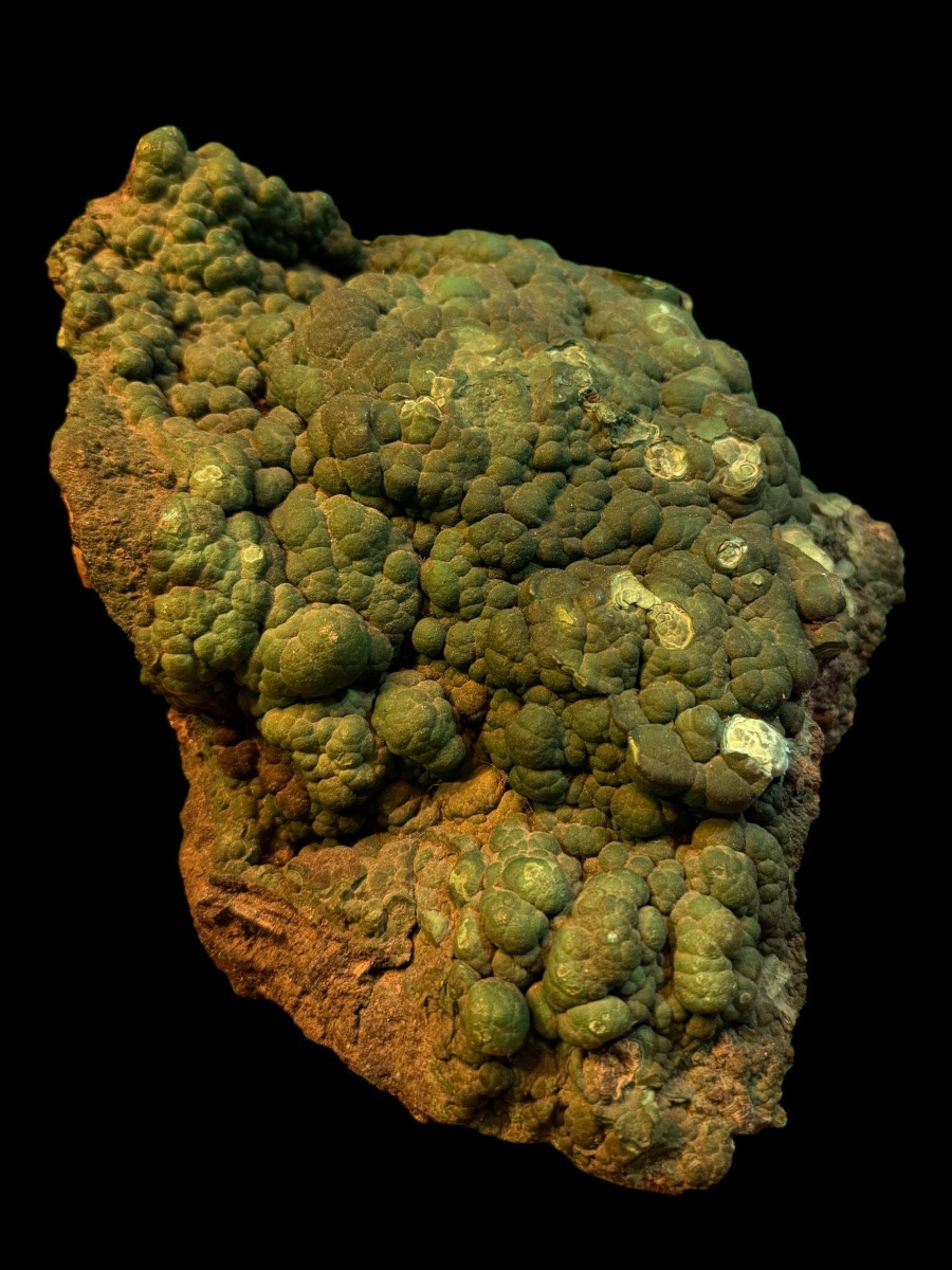 Large Block Of Malachite In Its Natural Shape/raw - Katanga/congo -photo-3